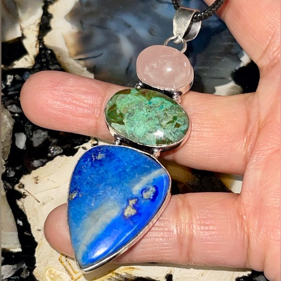 Crystal Pairing of Rose Quartz, Lapis Lazuli & Chrysocolla Pendant 2 7/8” - Picture 16 of 17